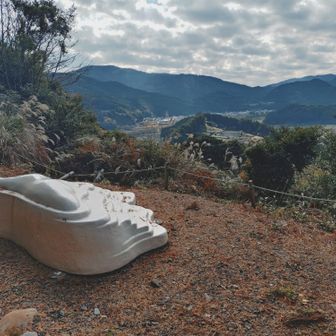 アート作品
本人