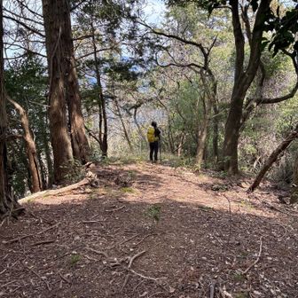 さて次は最後の経ケ峰に向かいます。