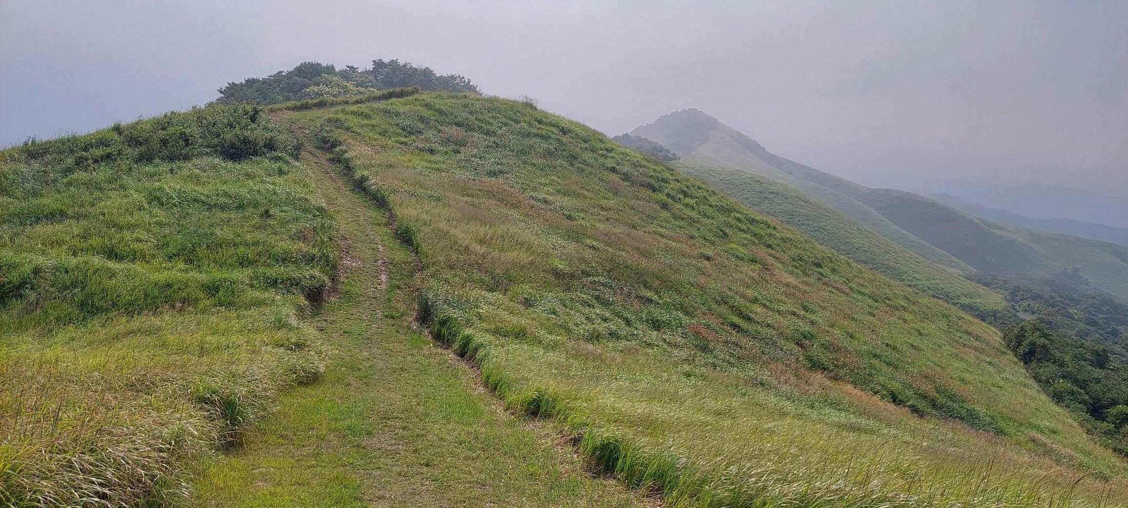 塩塚峰 往復コースの写真