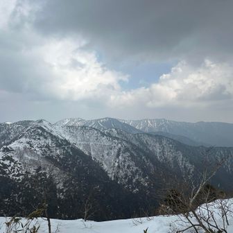 気温が高いせいか景色 モヤッてます
