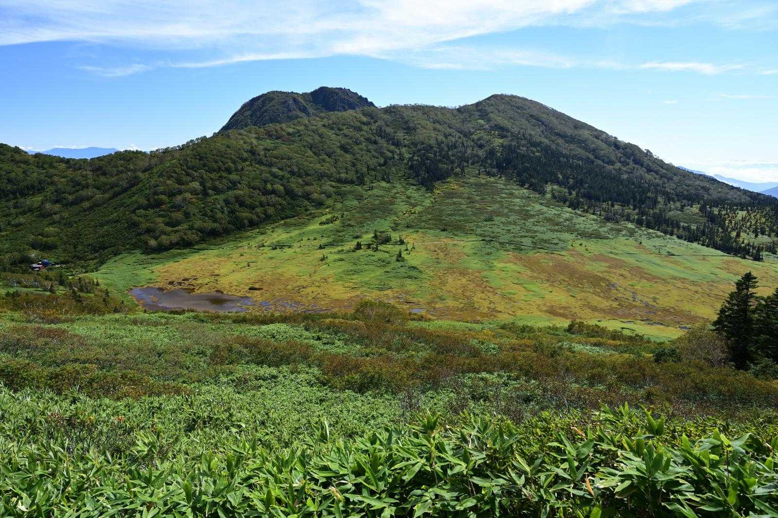 茶臼山側から見た黒沢湿原
いい眺め！