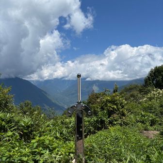 福地山山頂
後ろに槍穂高や笠ヶ岳が見えてるはず😥