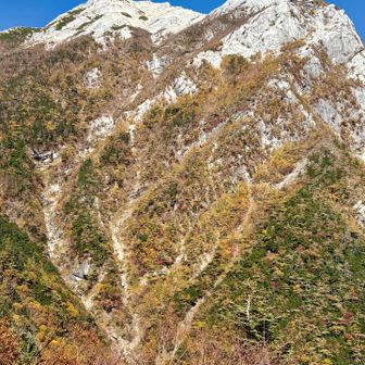 何度も立ち止まって甲斐駒ケ岳を撮影