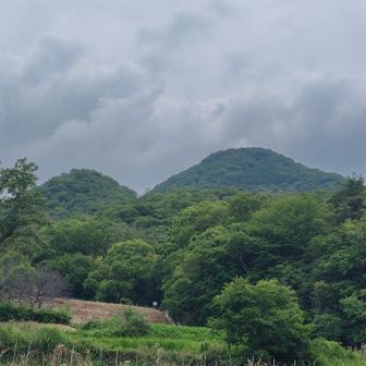 雄岳？、雌岳？