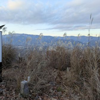鶴島御前山山頂