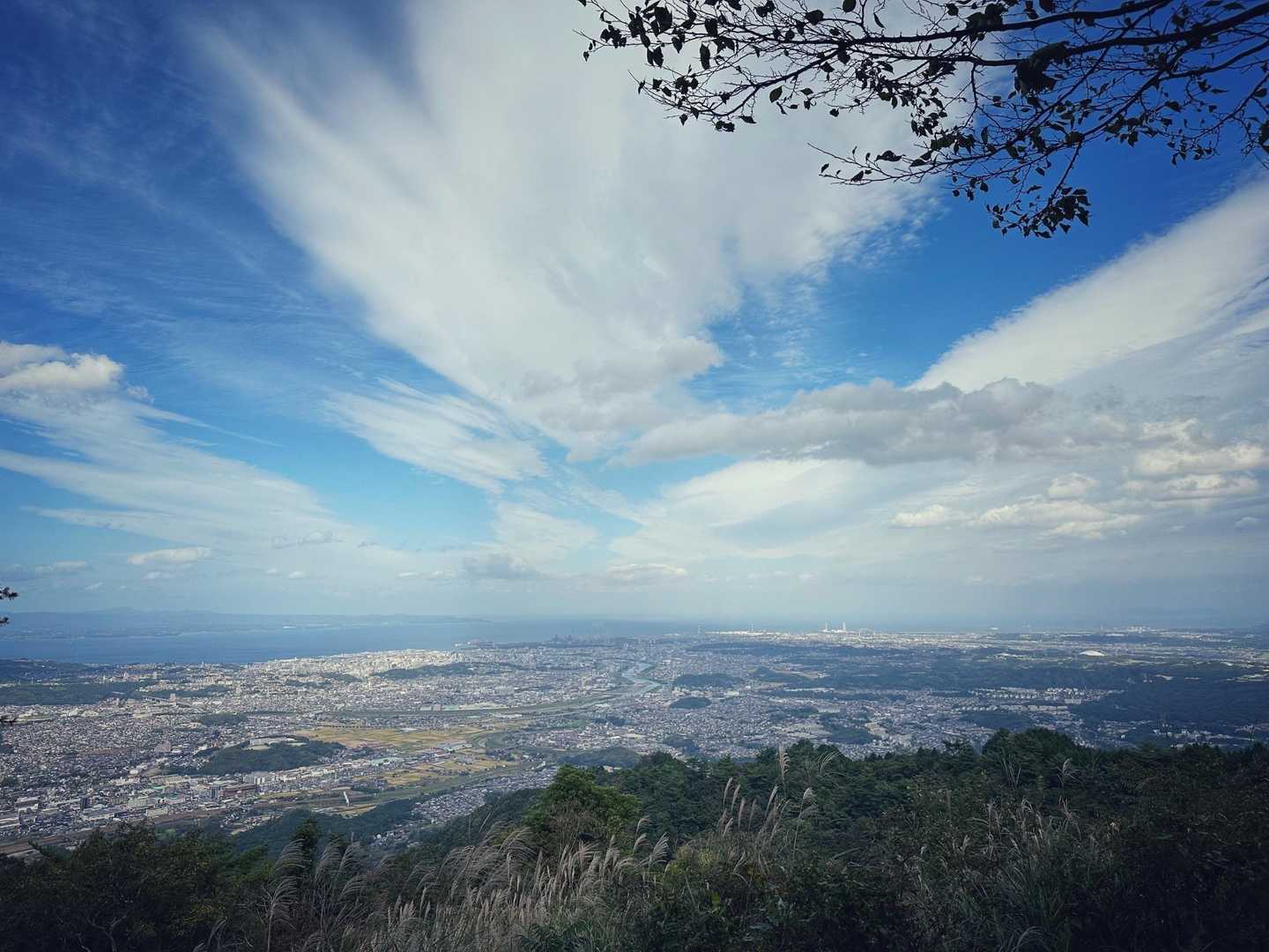 雲の形が刻々と変わる
