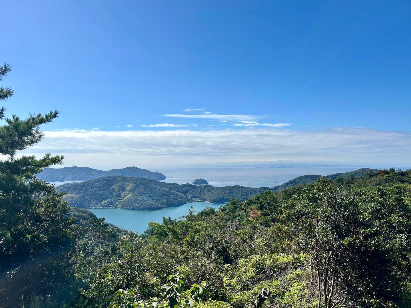 途中の展望箇所✨
姫島、国東半島がみえる。