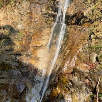 下棚の滝、滝壺も綺麗