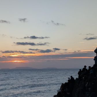 なかなか昇らないッ！
やはり雲が邪魔をしています。
