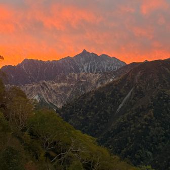 朝焼け、この時間にここにいる人だけ！