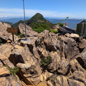 八巻山山頂