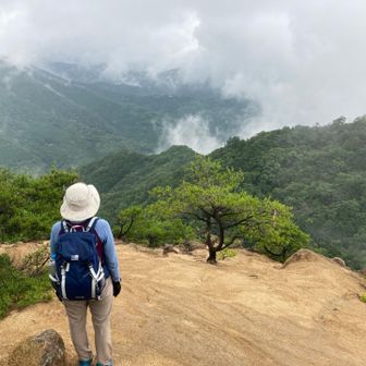 東展望台
山頂より、少し先になりますが、超オススメ