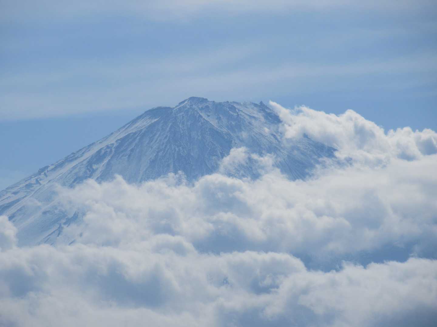 富士山山頂アップ