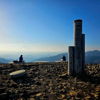 ヒルトンの塔ノ岳から。