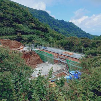 くろがね小屋　基礎工事は終わったらしい