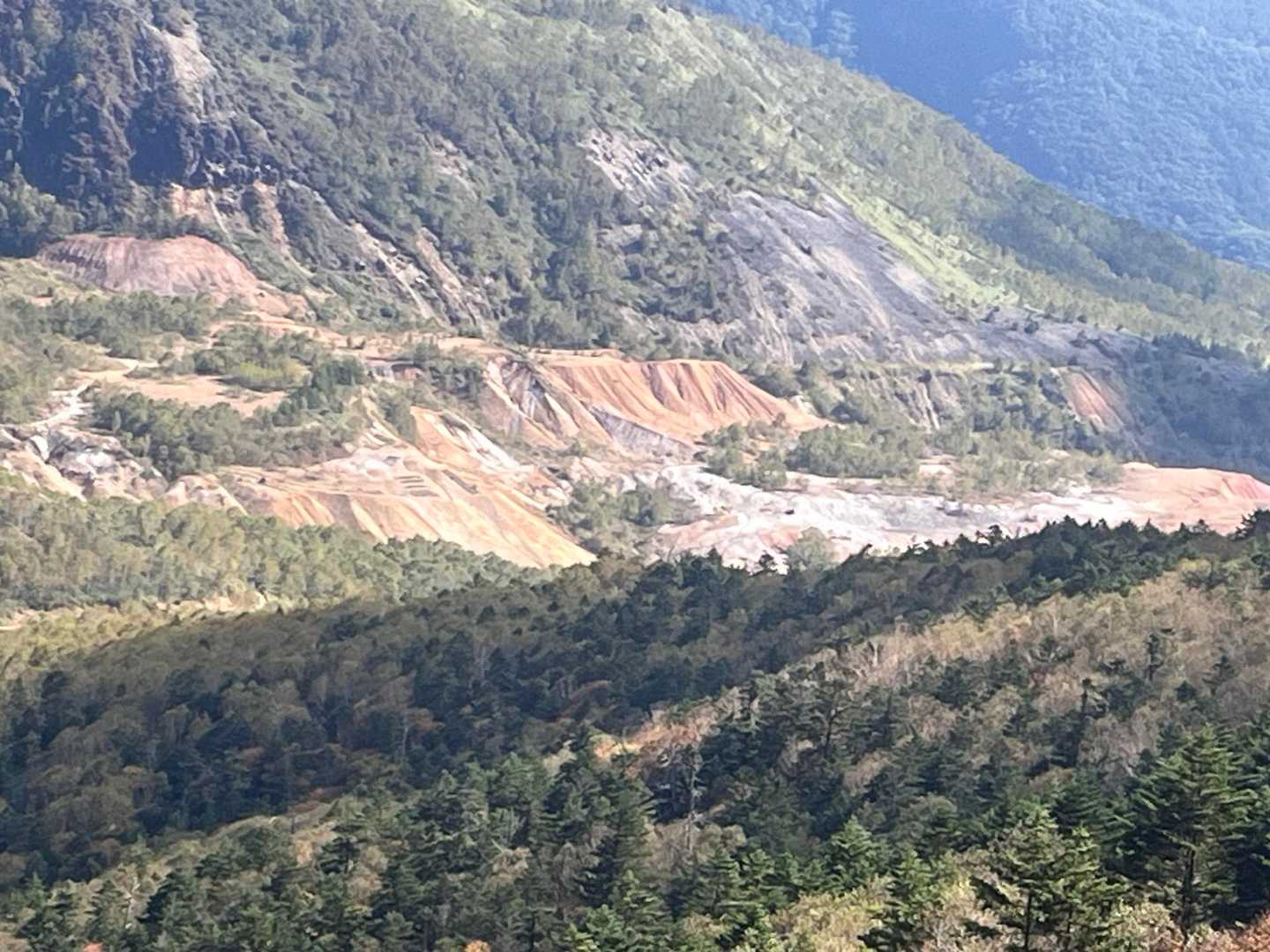 あれは⁉️
小串鉱山跡か⁉️
なんかかっこいい🪶
近くで見てみたい👀