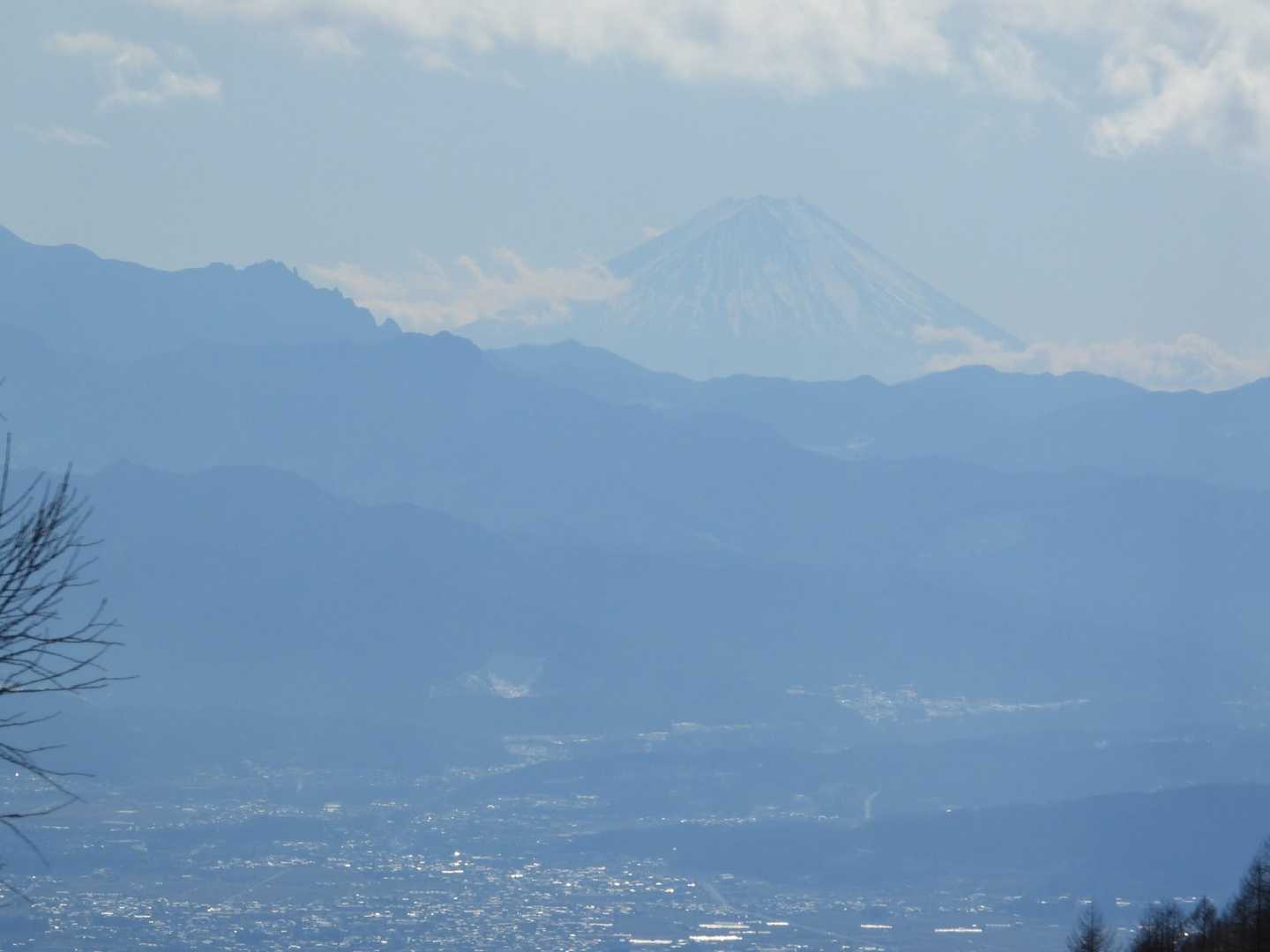 富士山🗻も何とか見えました✌