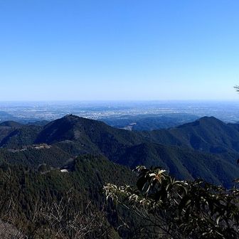 奥の院は今回はパス
巻き道を通ります
本日、一番の景色かも…(笑)