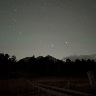 うわーん、綺麗すぎる✨️夜の燧ヶ岳ちゃん🖤
