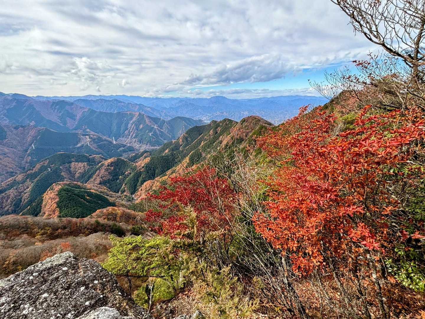 雨乞岩からは今日イチの絶景🤩