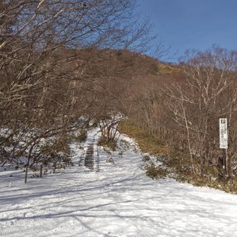 地蔵岳の登山口