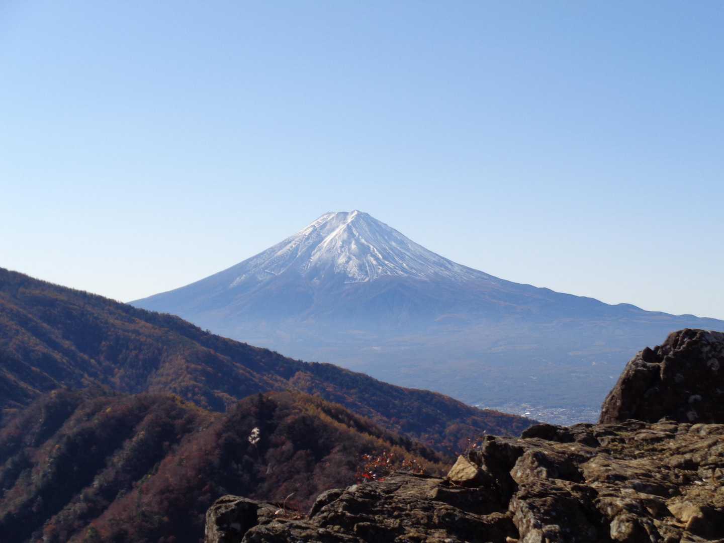 三ッ峠山登山口-大幡八丁峠-清八山-清八峠-本社ヶ丸 往復コースの写真