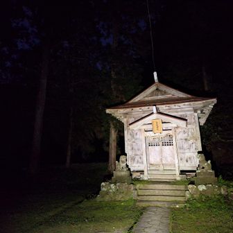 虫の音が響く鳥坂神社