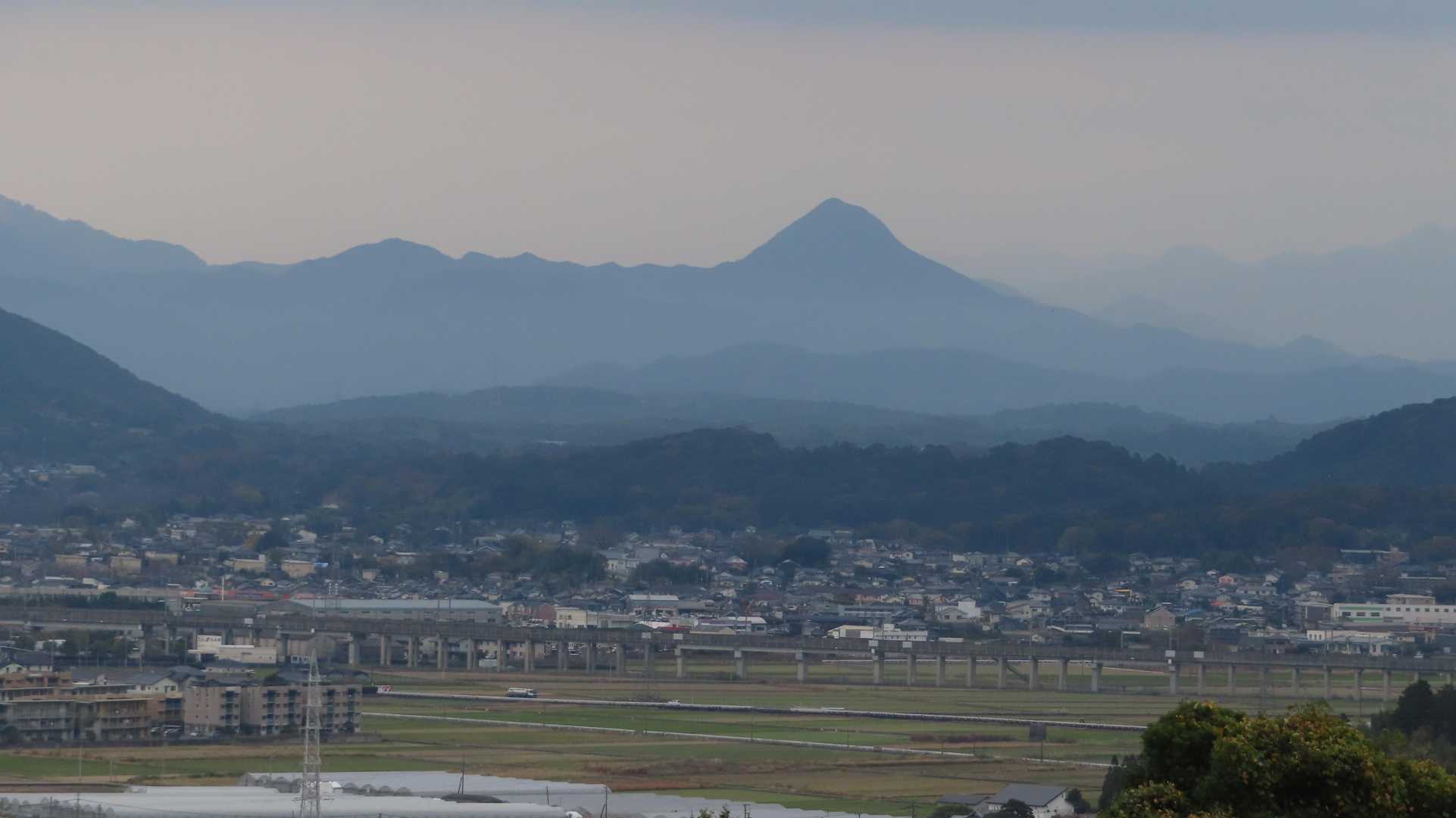甲佐岳