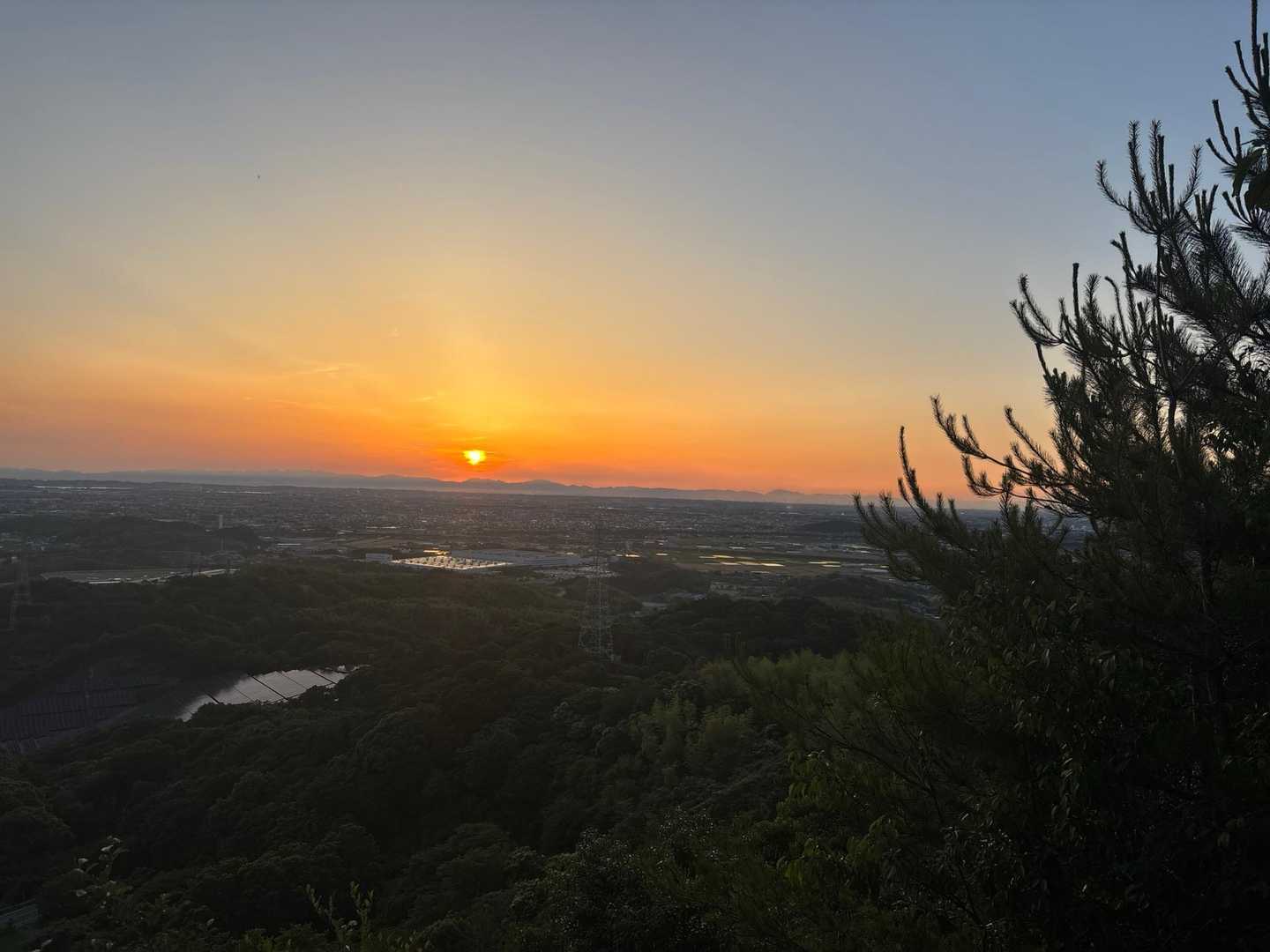 だんだん夕日に