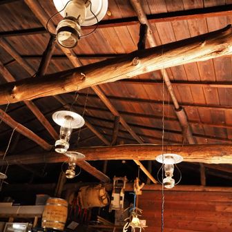 ランプが素敵な小屋です🛖
アルコールを楽しみながらしっぽり過ごしたい…✨️