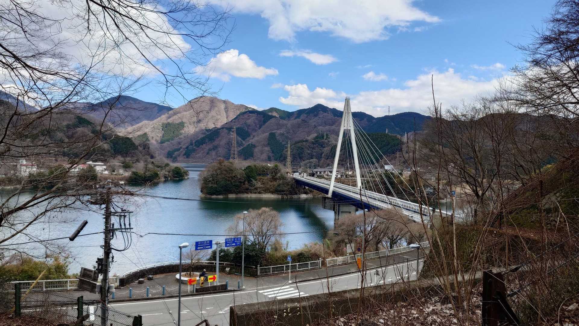 無事、丹沢湖へ
降りてきました😅