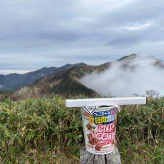 今日の登山メシ
温かい食べ物が恋しくなってきました