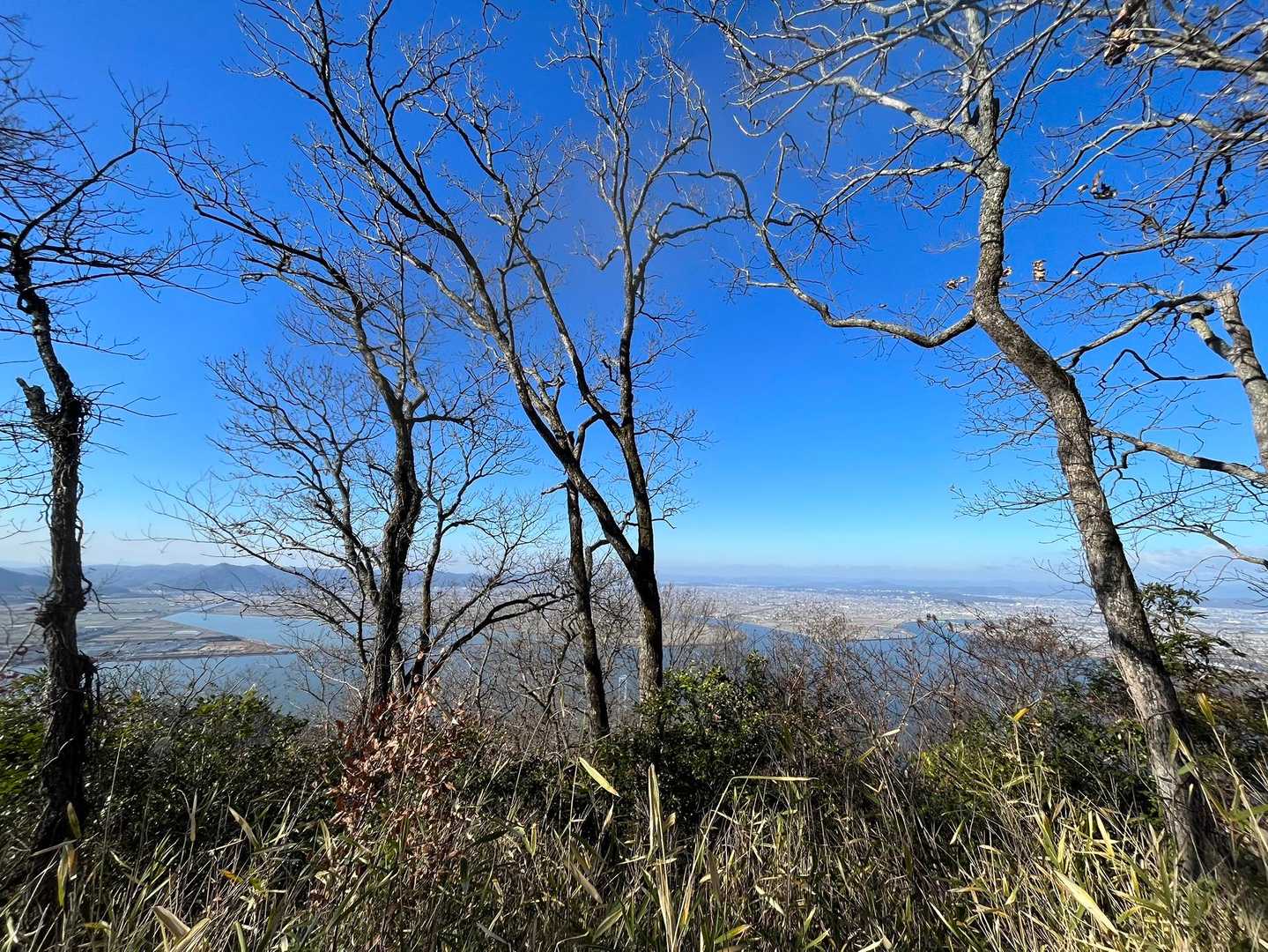 西に見えるのは児島湖
…というらしい