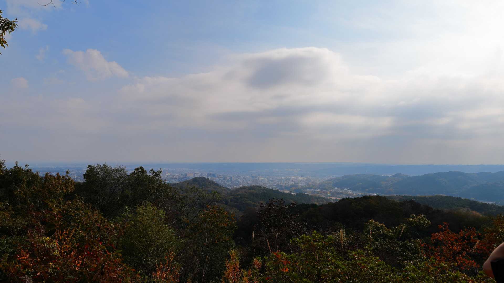 天覧山-多峯主山登山口-大黒山-多峯主山登山口-竈門山登山 周回コースの写真