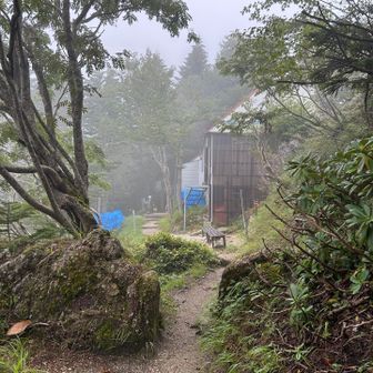 小屋が見えた時の喜びは、普段の生活ではなかなか味わえない。
