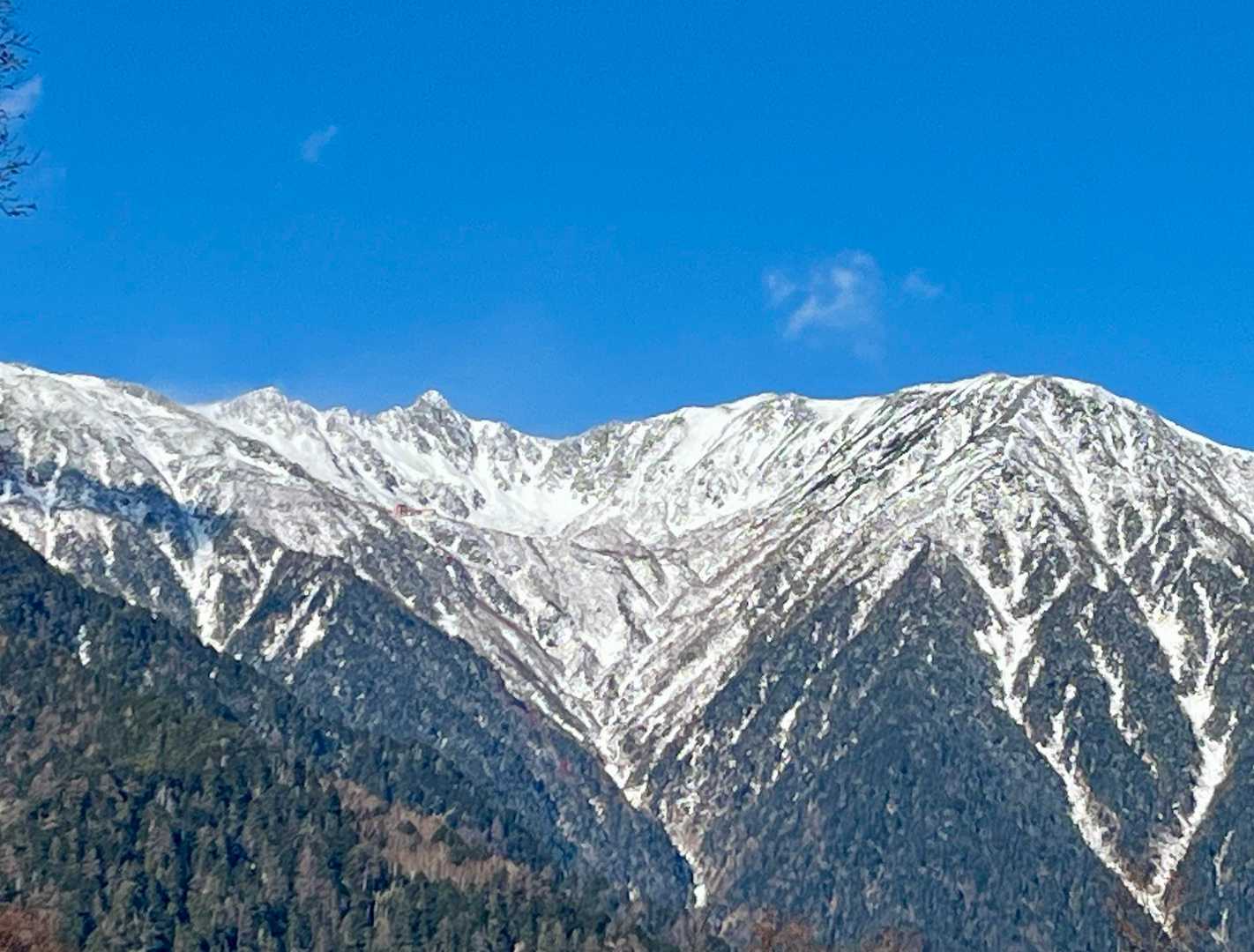 振り向いて…キターッ‼️
木曽駒ヶ岳ーッ👏
なんて美しいの✨