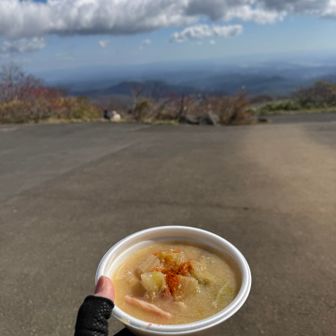 具沢山の豚汁　300円　美味しい〜