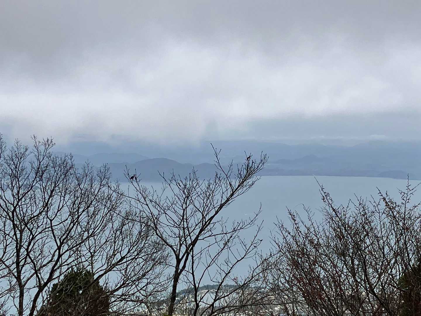 琵琶湖が見える