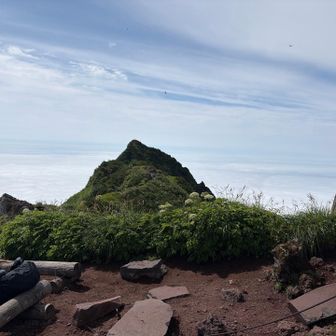 南峰(立入禁止)