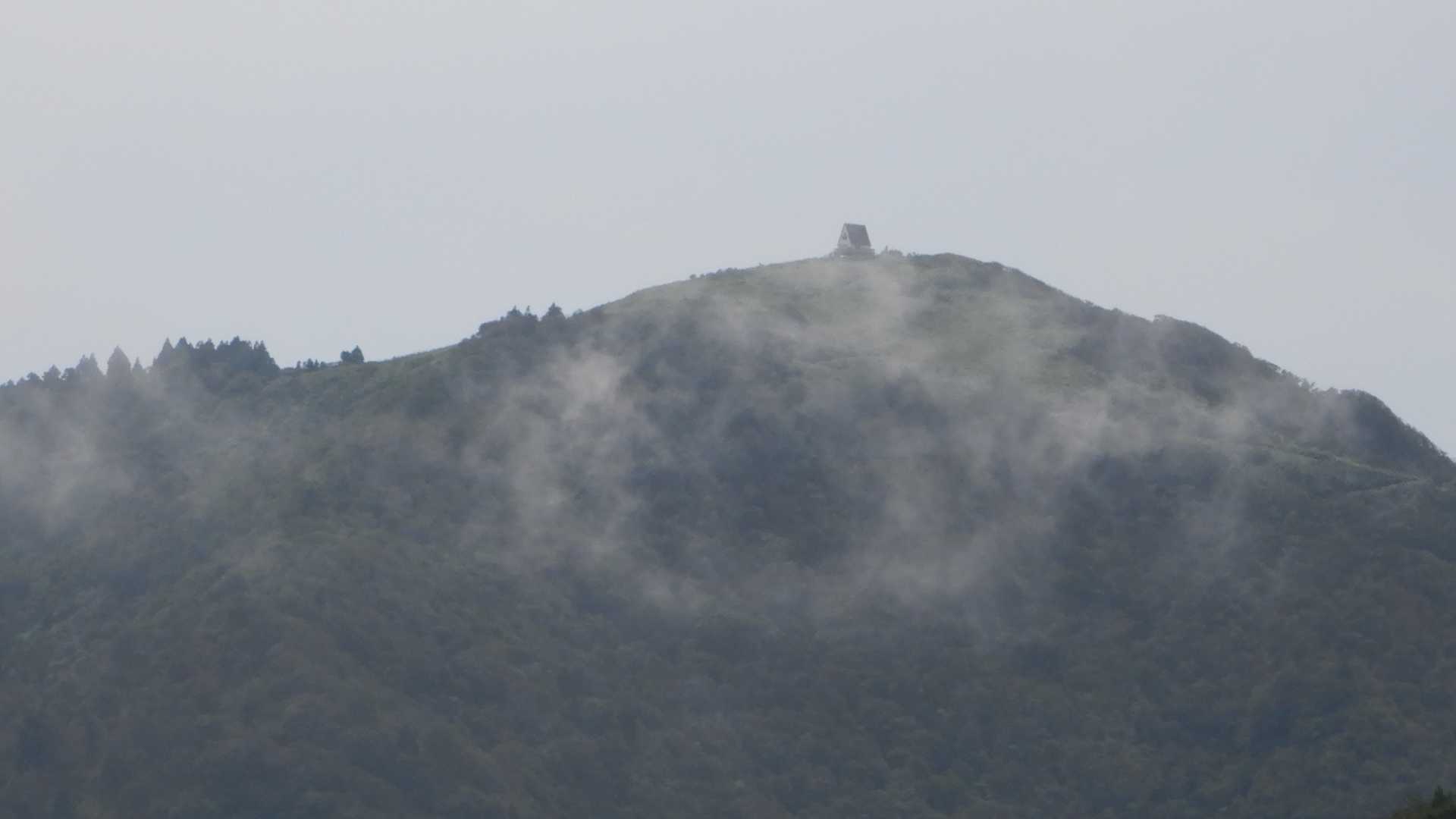 氷ノ山山頂