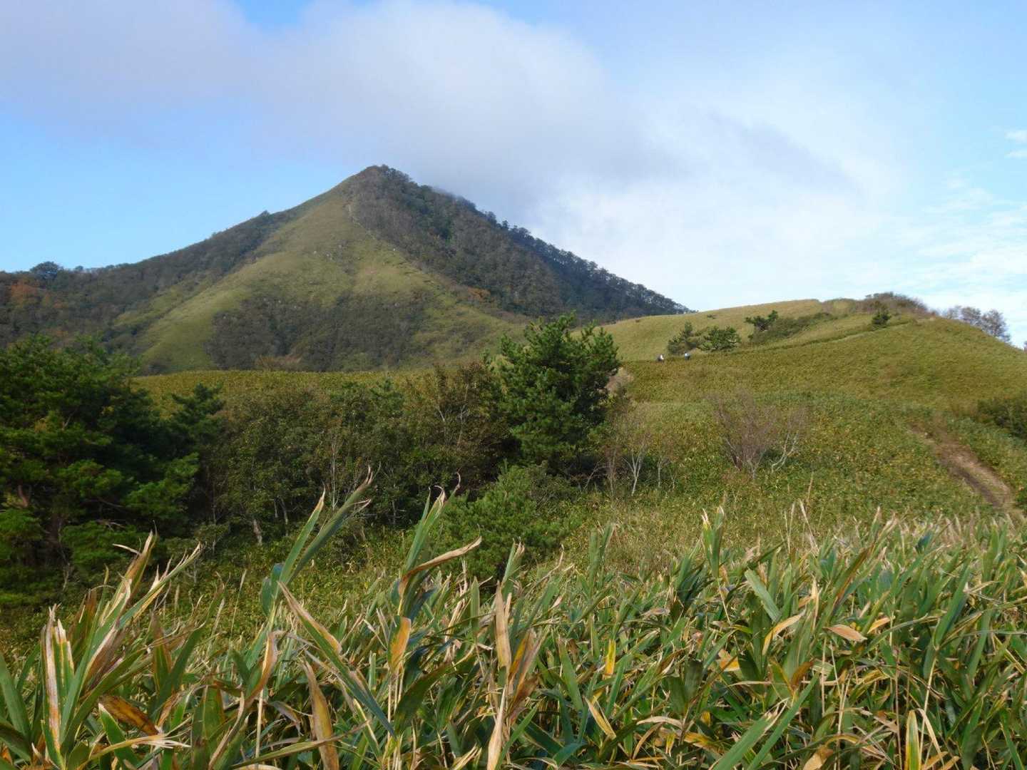 下蒜山を望む。