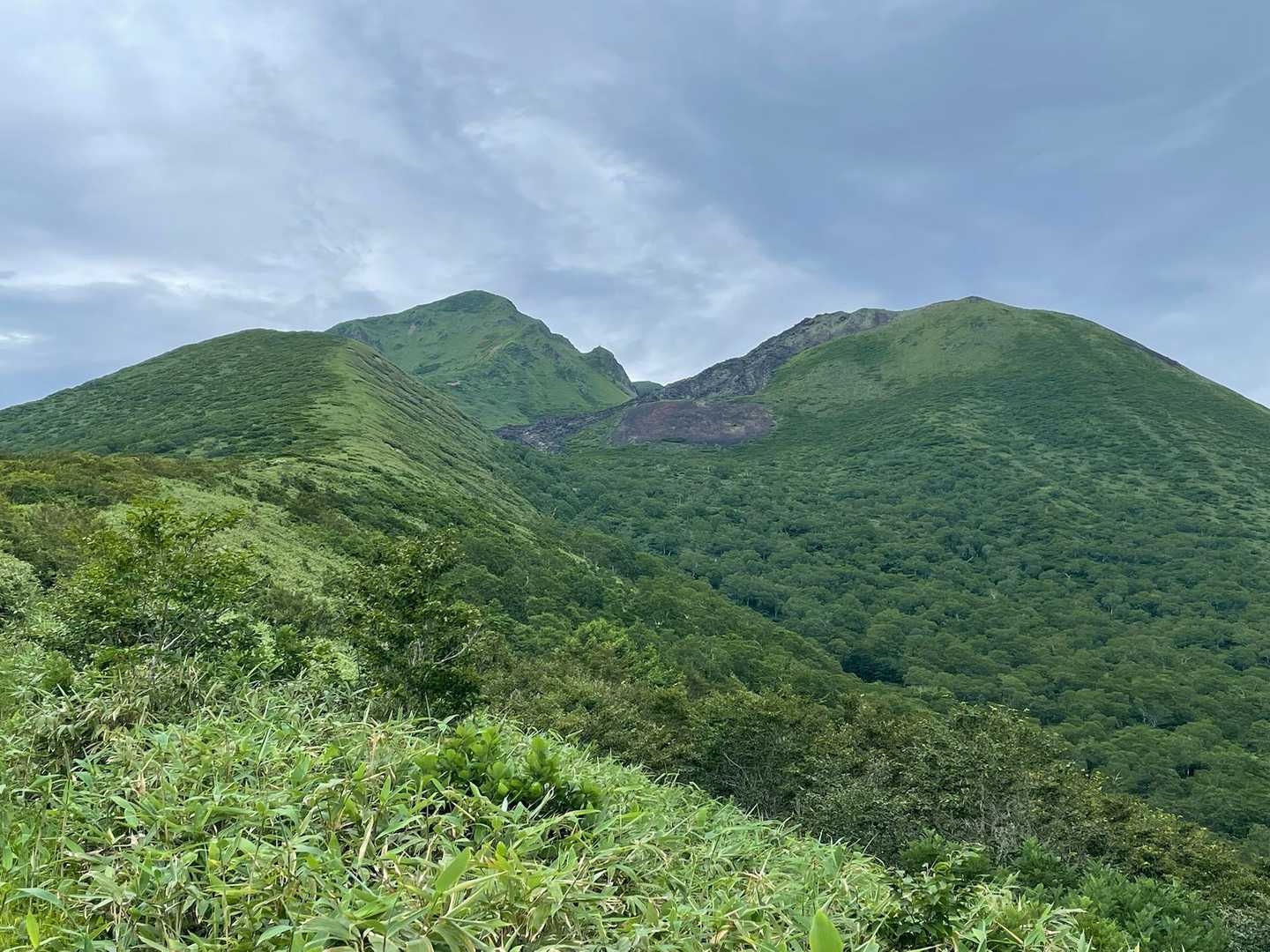 金十郎長根コースから見る
男岳•女岳の姿がお気に入りです。
