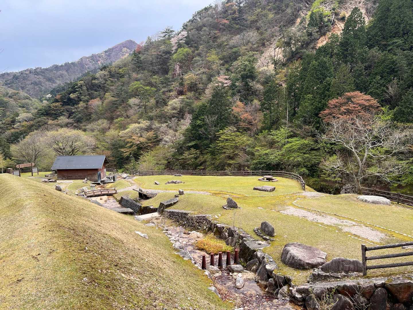 釈迦ヶ岳登った時と下山は途中から同じ道。
ここに来て初めて思い出した🤣

おしま〜い🎶

最後まで見ていただきありがとうございます👋