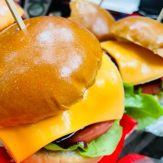 山ハンバーガー！！