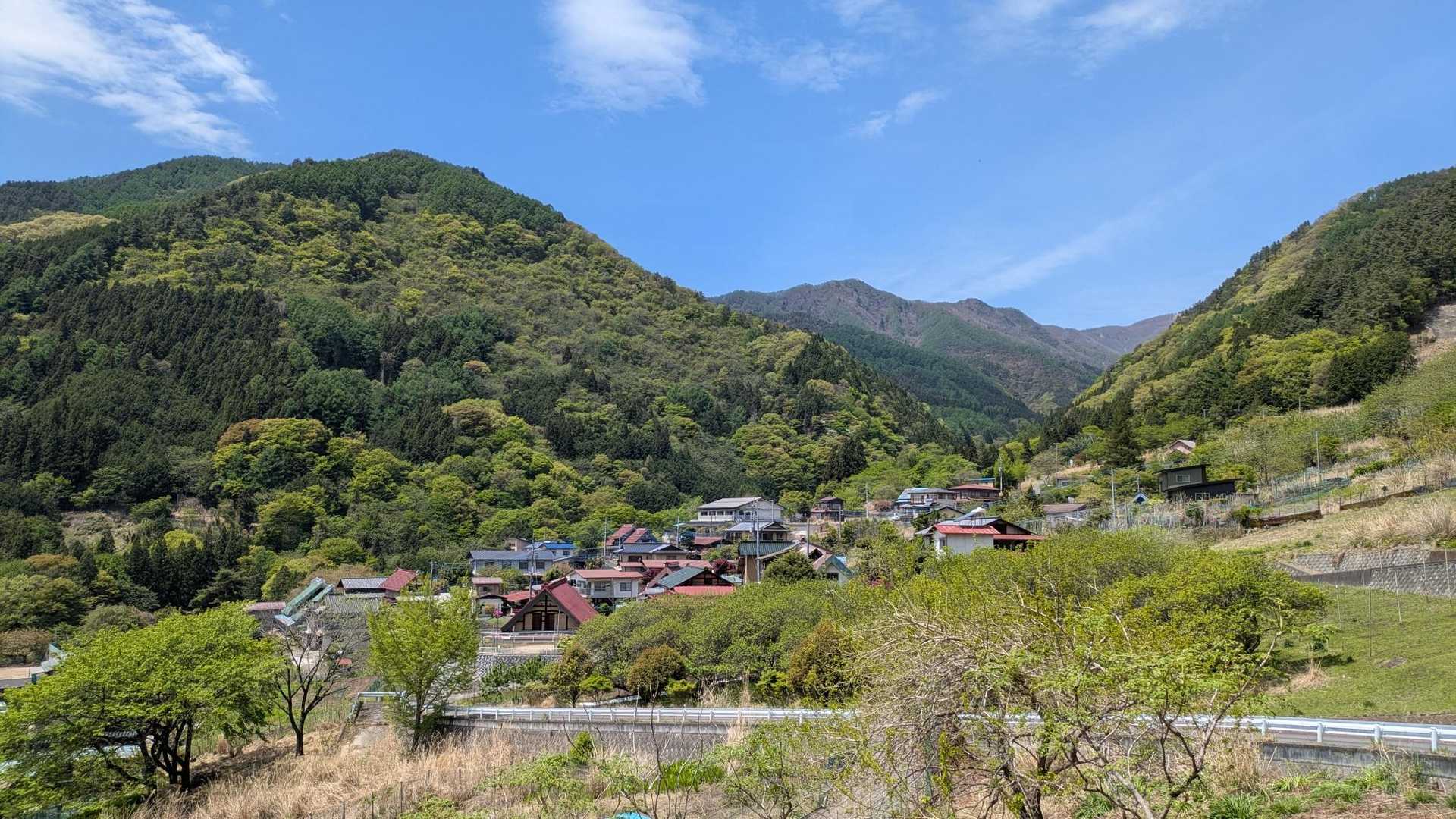 長閑な山里です😊
下山すると青空🔵あるある