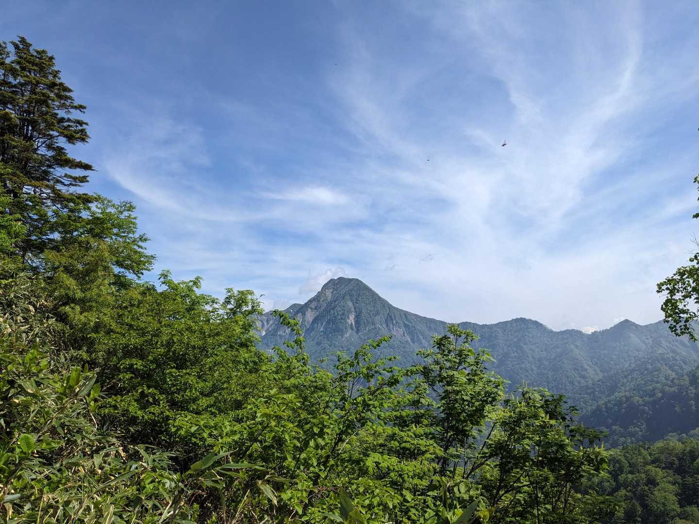 高妻山
まだまだ遠い