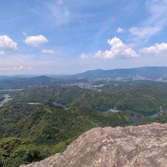 英山展望岩からの眺め