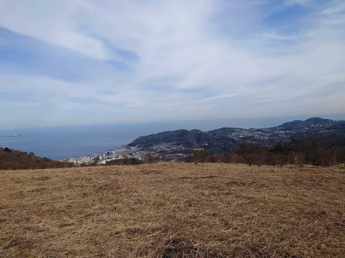 馬場の平到着
伊東の町並みが見える