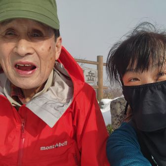 ご一緒したみんなは何故かわいいか知っていますよね🤭
かわいい叔父様と１枚📸許可は取っています👍