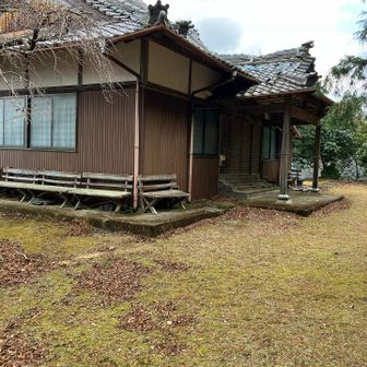 御嶽教三重高束山教会。